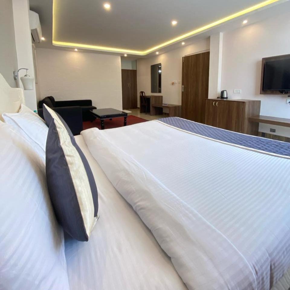Montecarlo Hotel Mahabalipuram Zewnętrze zdjęcie