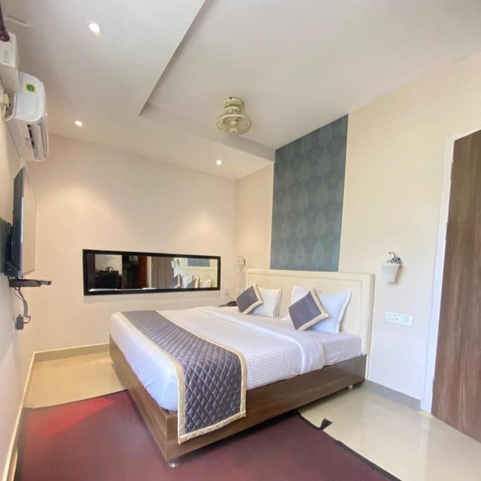 Montecarlo Hotel Mahabalipuram Zewnętrze zdjęcie