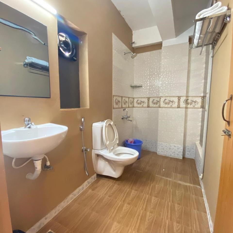 Montecarlo Hotel Mahabalipuram Zewnętrze zdjęcie